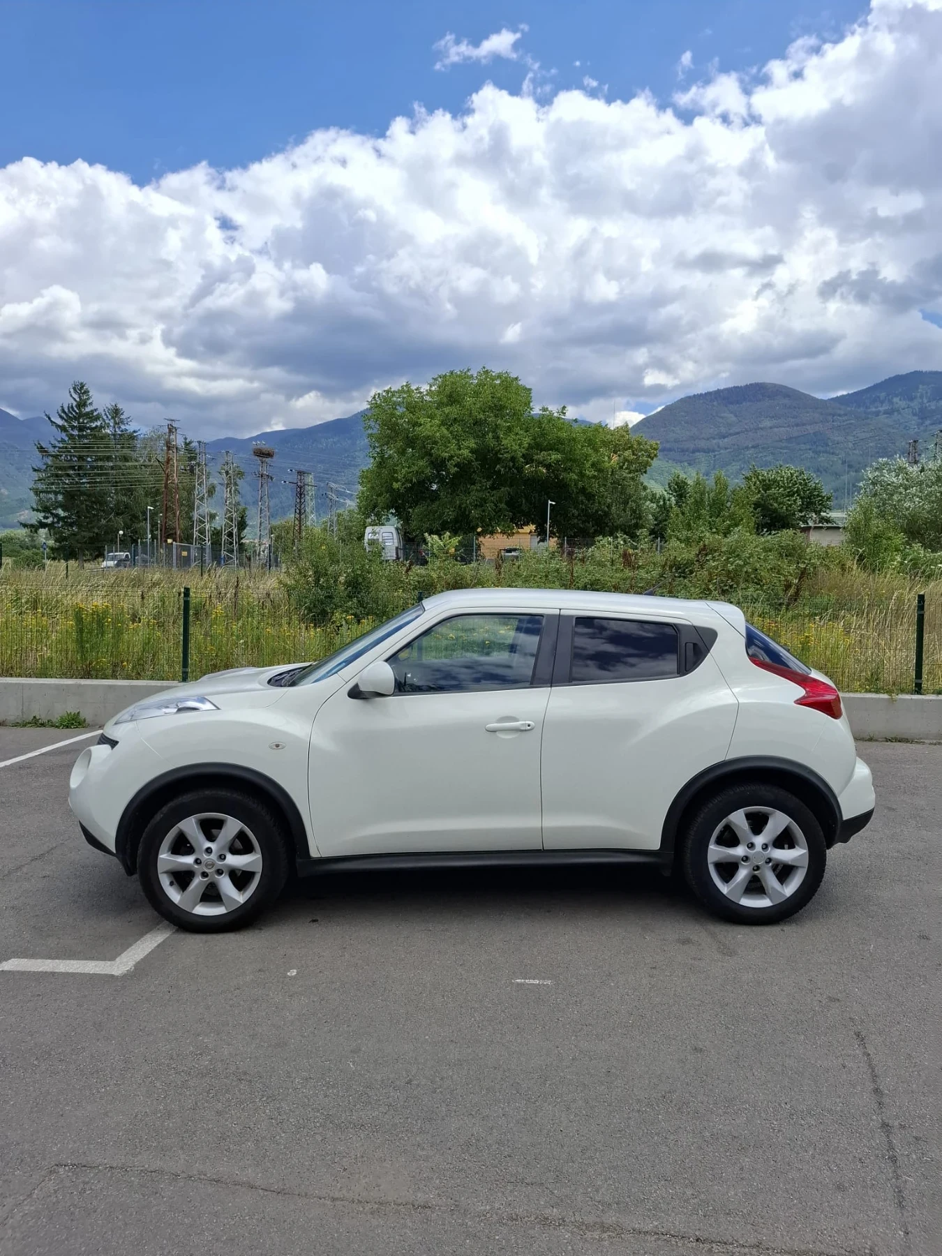 Nissan Juke, снимка 3 - Автомобили и джипове - 55323390