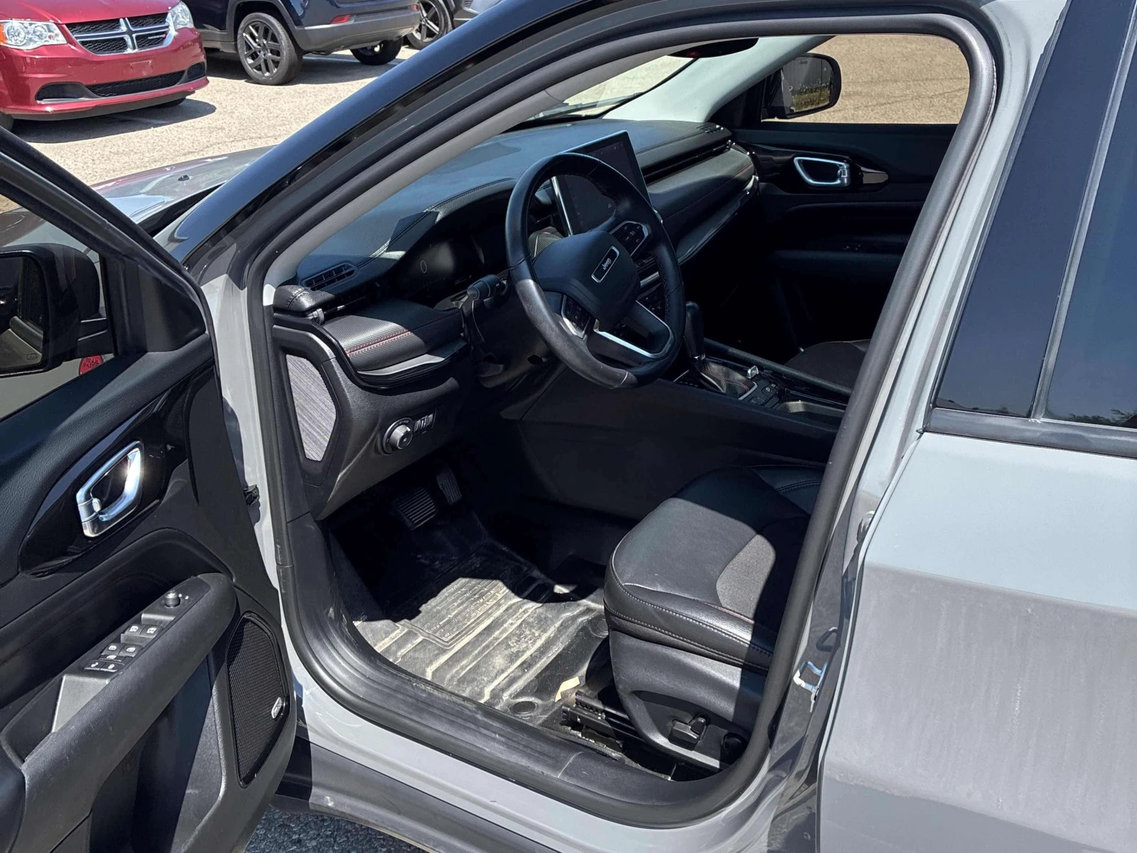 Jeep Compass TRAILHAWK / ПАНО / ЛИЗИНГ / ЦЕНА до БГ, снимка 6 - Автомобили и джипове - 55625536
