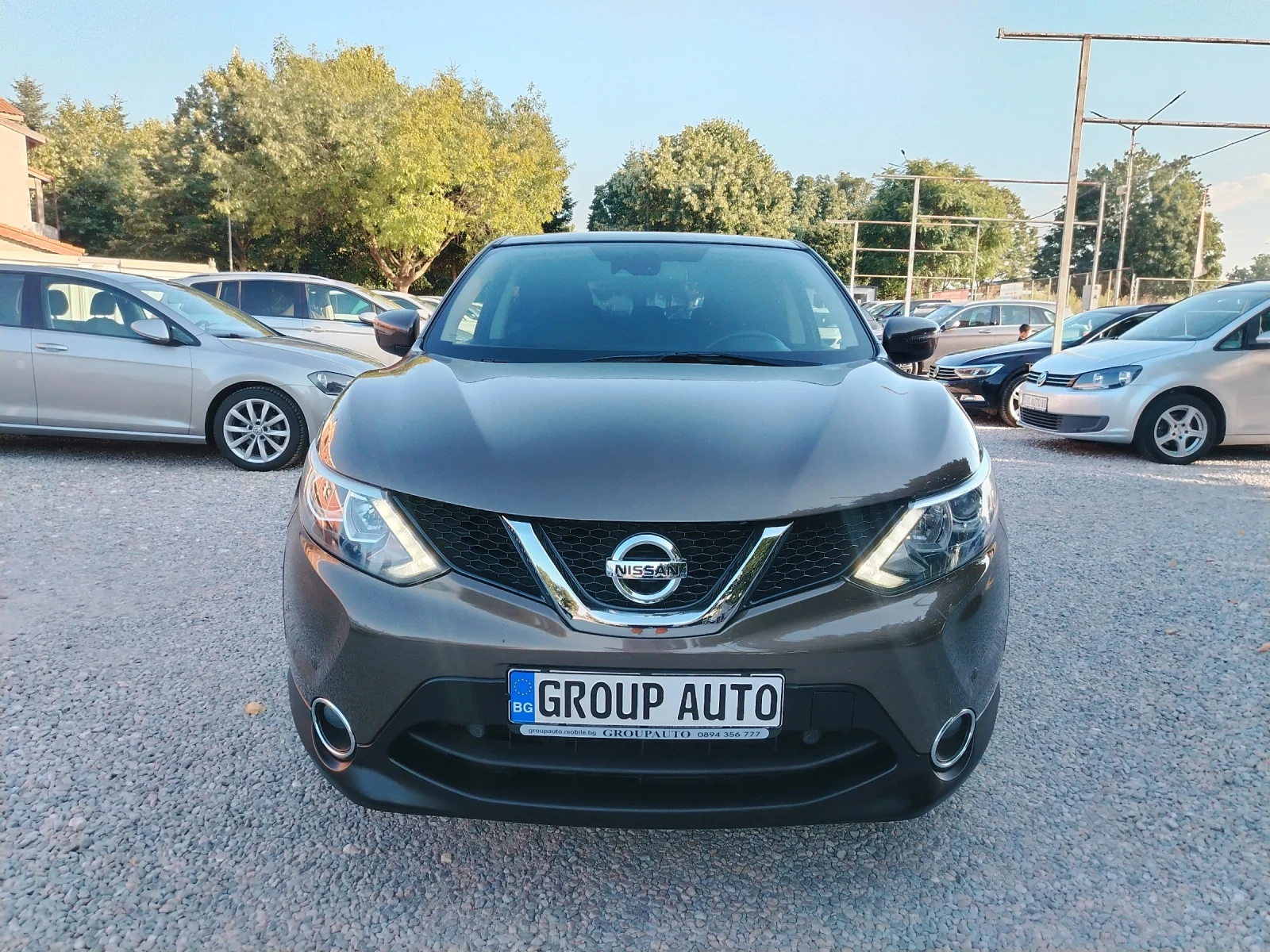 Nissan Qashqai 1.5DCI-110к.с/6-СКОРОСТИ/КЛИМАТРОНИК!!! , снимка 2 - Автомобили и джипове - 55658285