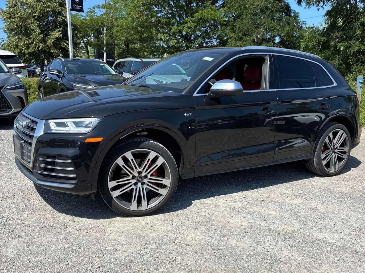 Audi SQ5 * Technik * CARFAX * ОПЦИЯ ЗА ФИНАНСИРАНЕ , снимка 2 - Автомобили и джипове - 55723229