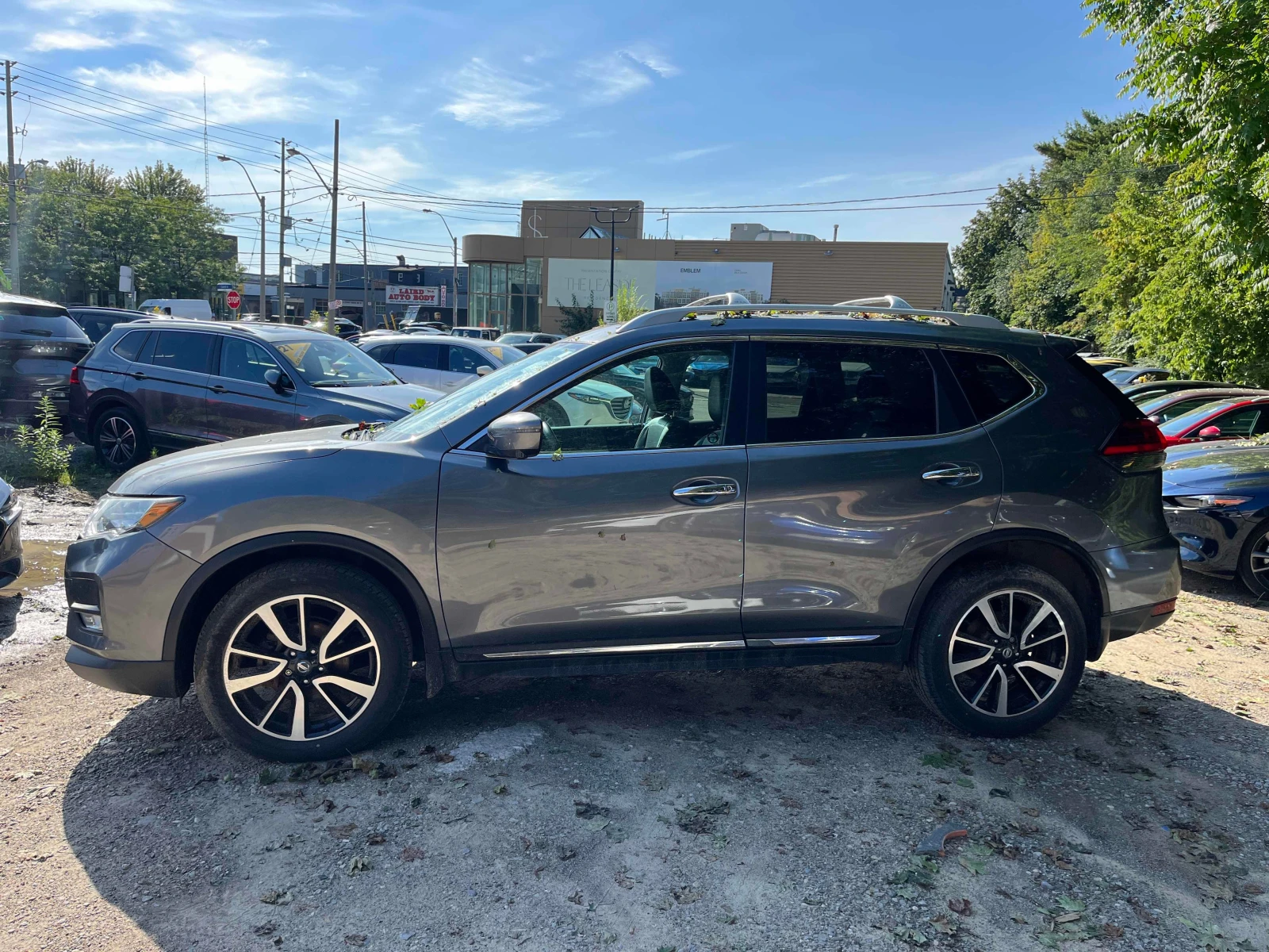 Nissan Rogue * AWD 4dr * АВТОКРЕДИТ БЕЗ ПЪРВОНАЧАЛНА ВНОСКА* , снимка 2 - Автомобили и джипове - 55988456
