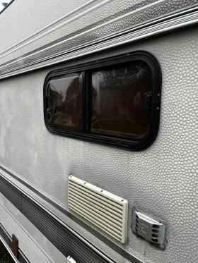 Каравана Hobby De Luxe 495, снимка 5