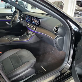 Mercedes-Benz E 220, снимка 11