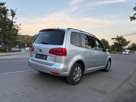 VW Touran Подгрев, Темпомат, Парктроник, Нави, снимка 7