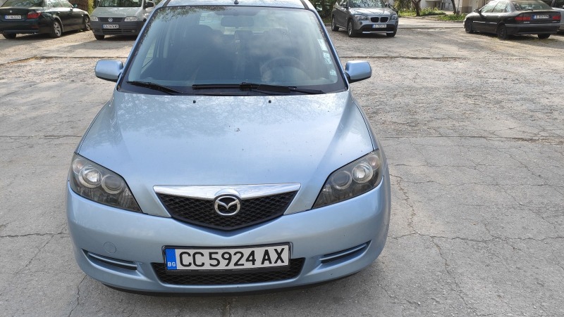 Mazda 2, снимка 1 - Автомобили и джипове - 46066262