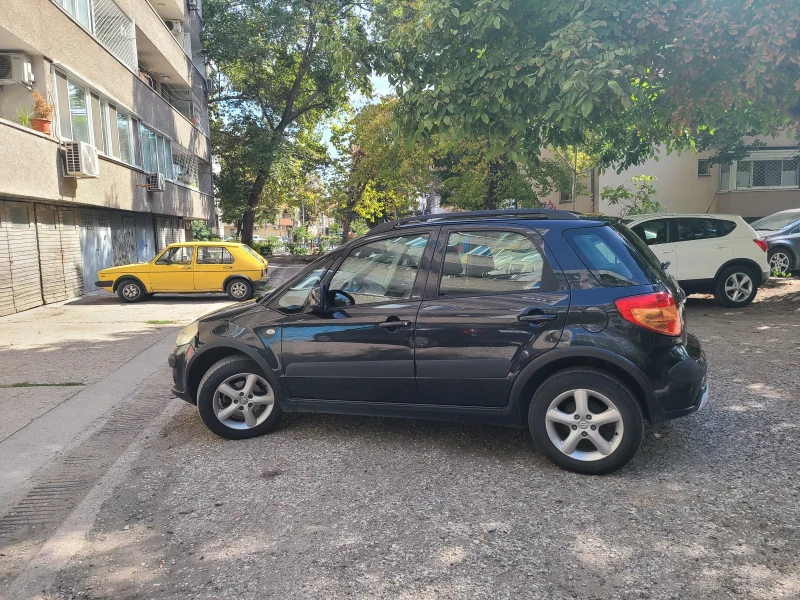 Suzuki SX4, снимка 2 - Автомобили и джипове - 47313339