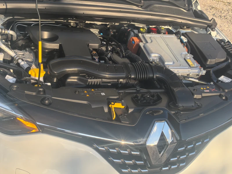 Renault Clio 14700км.1.6 Aut.E-tech/Hybrid, снимка 10 - Автомобили и джипове - 47428329