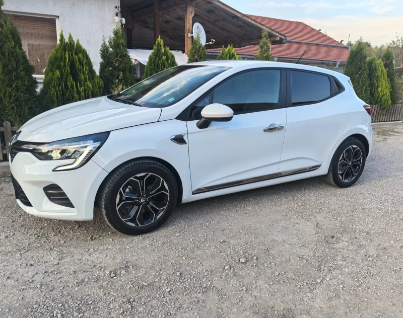 Renault Clio 14700км.1.6 Aut.E-tech/Hybrid, снимка 2 - Автомобили и джипове - 47428329