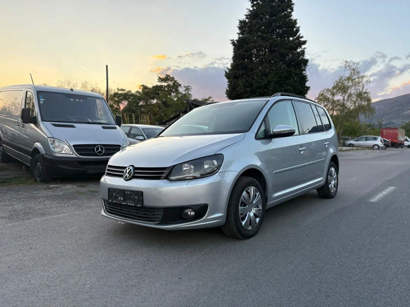 VW Touran Подгрев, Темпомат, Парктроник, Нави, снимка 2 - Автомобили и джипове - 47373297