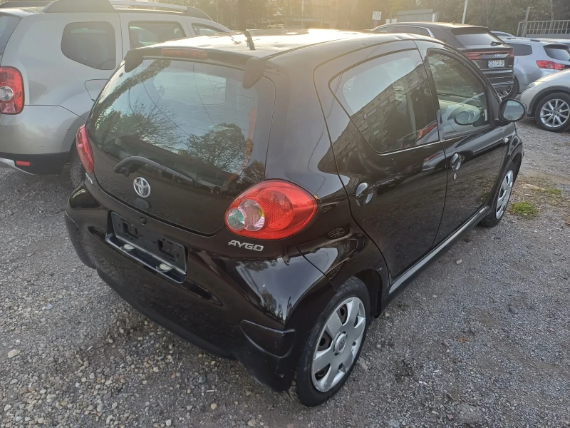 Toyota Aygo 1.0 i, снимка 5 - Автомобили и джипове - 47719045