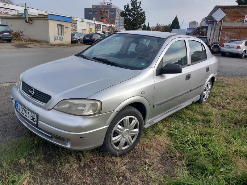 Opel Astra, снимка 1 - Автомобили и джипове - 48247897