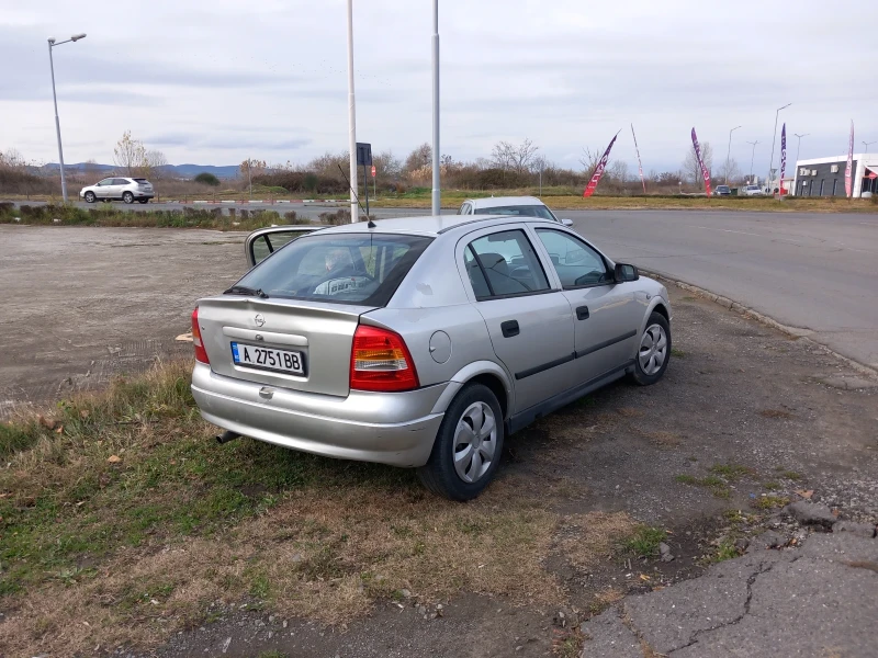 Opel Astra, снимка 3 - Автомобили и джипове - 48247897