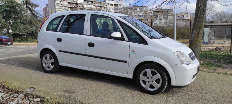 Opel Meriva 1.6i KLIMATRONIK , снимка 4 - Автомобили и джипове - 48473703