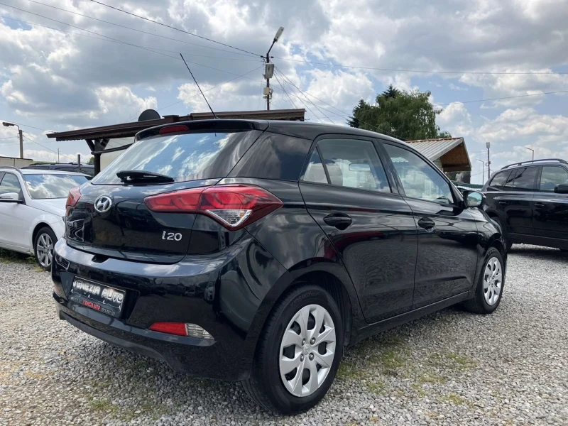 Hyundai I20, снимка 4 - Автомобили и джипове - 50755563