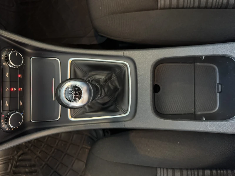 Mercedes-Benz A 160 CDI , снимка 13 - Автомобили и джипове - 51596890