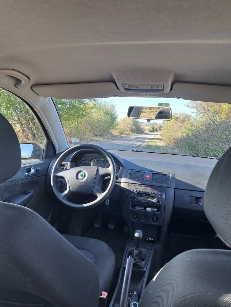 Skoda Fabia, снимка 7 - Автомобили и джипове - 52434463