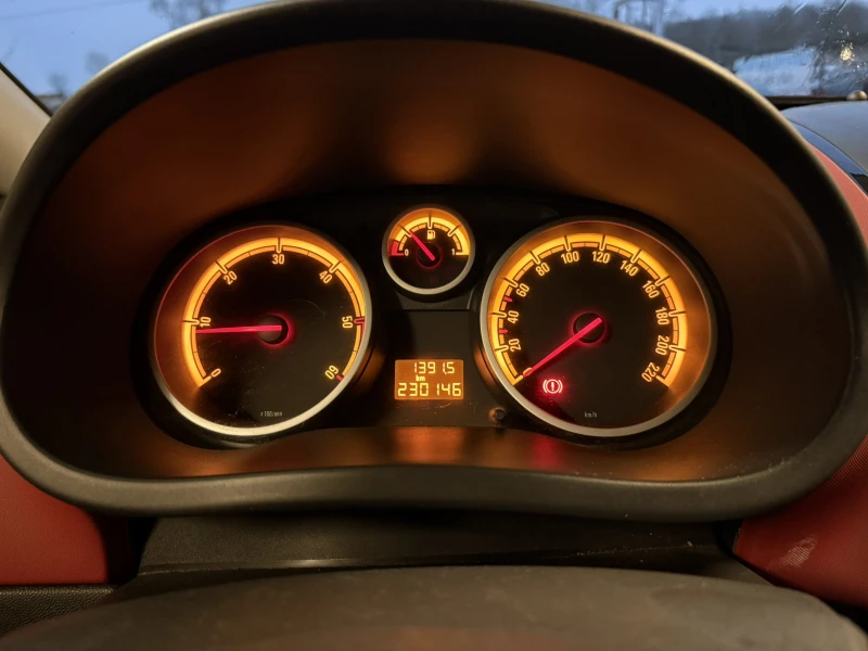 Opel Corsa 1.3CDTI  , снимка 12 - Автомобили и джипове - 52664712