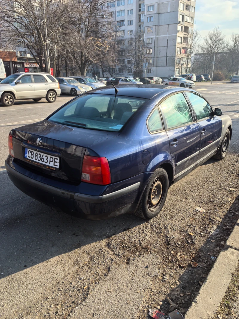 VW Passat, снимка 3 - Автомобили и джипове - 52858835