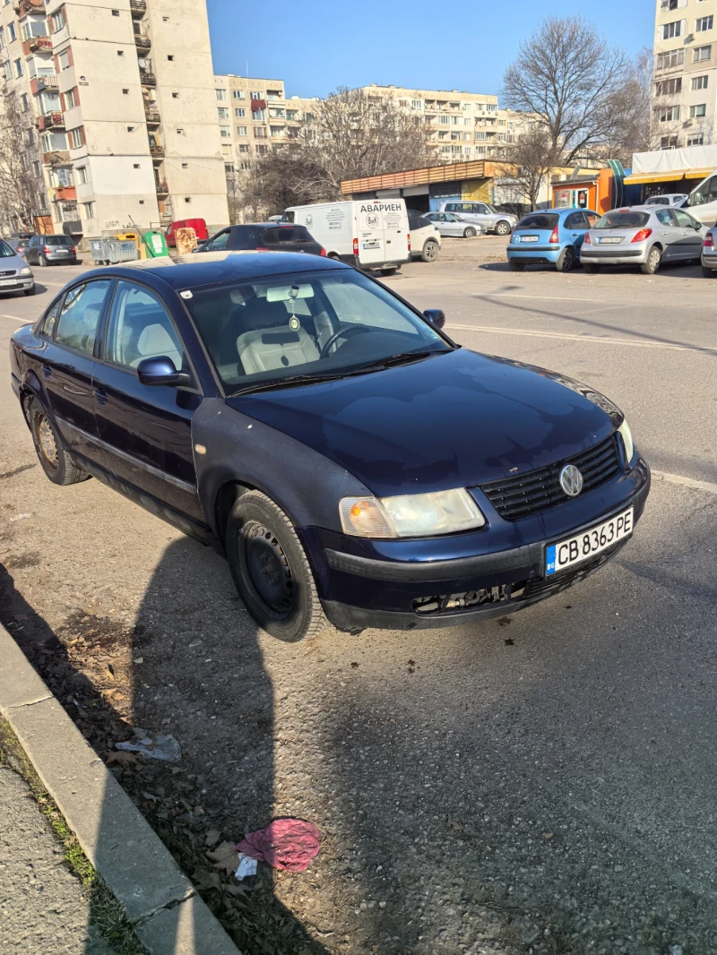 VW Passat, снимка 4 - Автомобили и джипове - 52858835
