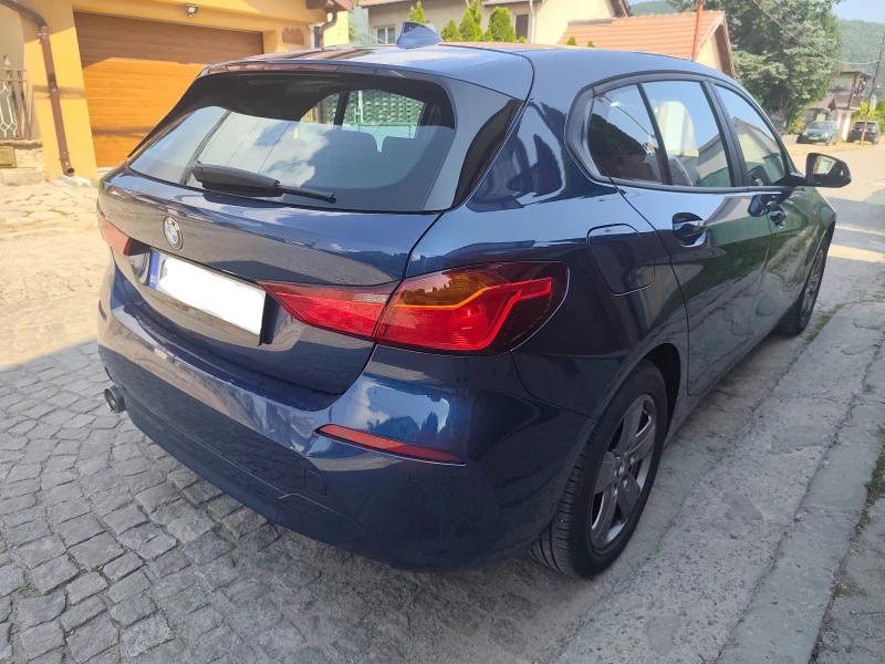 BMW 116 Автоматик 6.2021г Euro 6D, снимка 2 - Автомобили и джипове - 52946157
