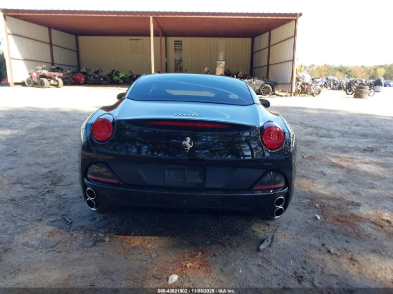 Ferrari California 4.3L V-8 DI, DOHC, VVT, 483HP Rear Wheel Drive, снимка 9 - Автомобили и джипове - 53077009
