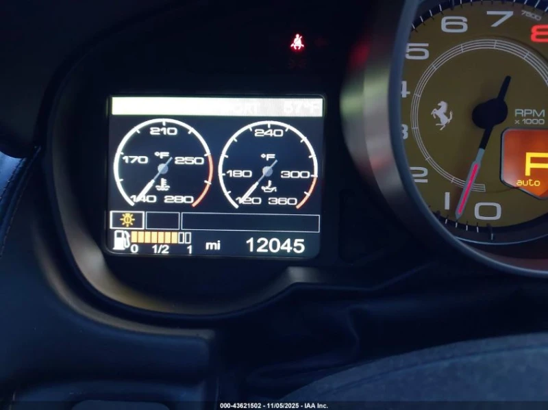 Ferrari California 4.3L V-8 DI, DOHC, VVT, 483HP Rear Wheel Drive, снимка 8 - Автомобили и джипове - 53077009