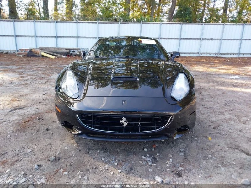 Ferrari California 4.3L V-8 DI, DOHC, VVT, 483HP Rear Wheel Drive, снимка 5 - Автомобили и джипове - 53077009