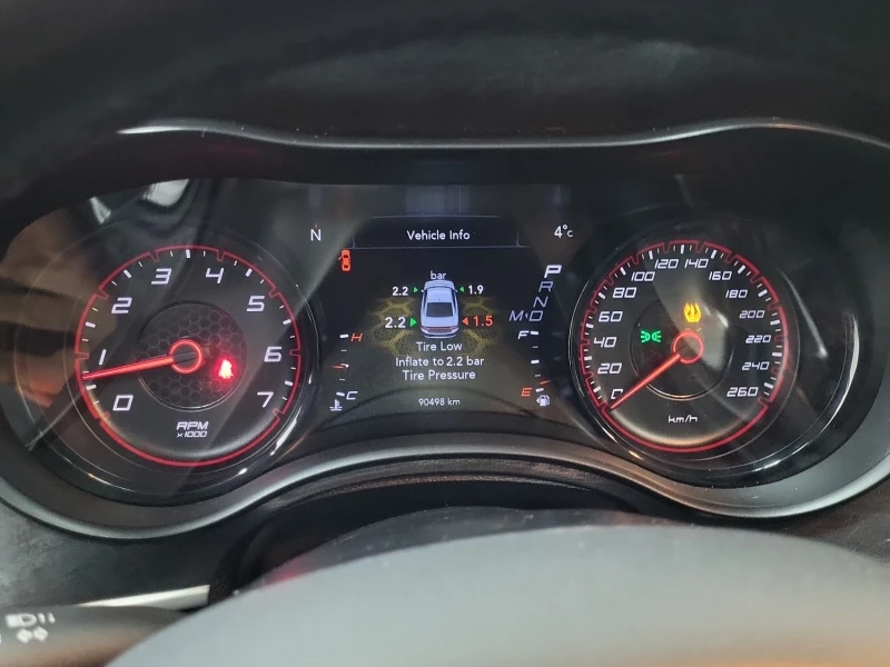 Dodge Charger R/T DAYTONA * * CARFAX * * АВТО КРЕДИТ * * , снимка 8 - Автомобили и джипове - 53103667