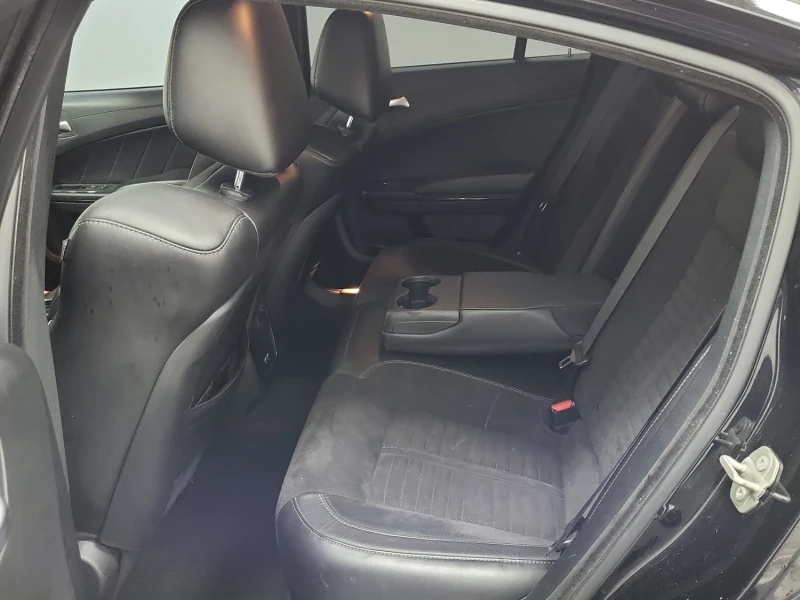 Dodge Charger R/T DAYTONA * * CARFAX * * АВТО КРЕДИТ * * , снимка 10 - Автомобили и джипове - 53103667