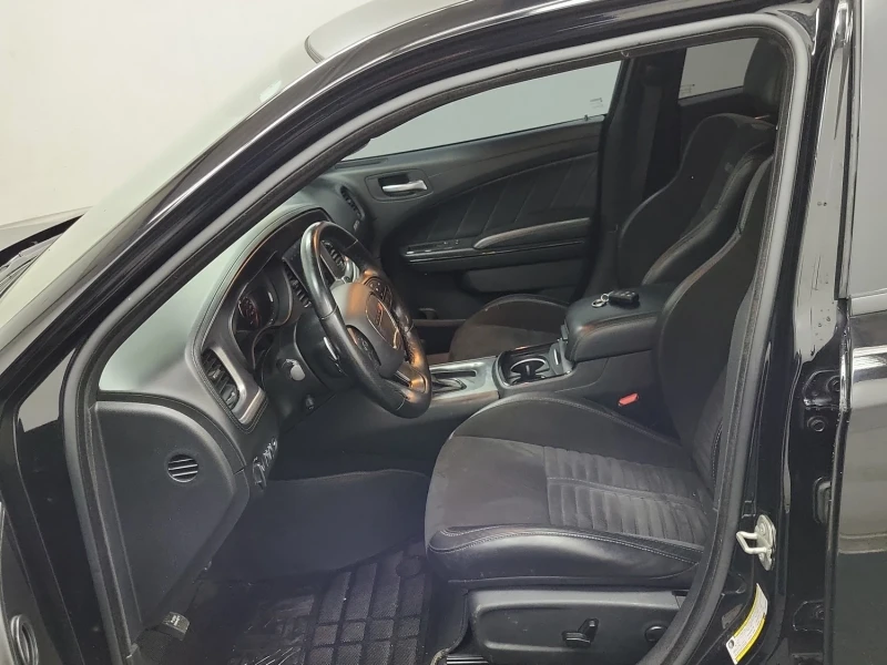 Dodge Charger R/T DAYTONA * * CARFAX * * АВТО КРЕДИТ * * , снимка 6 - Автомобили и джипове - 53103667