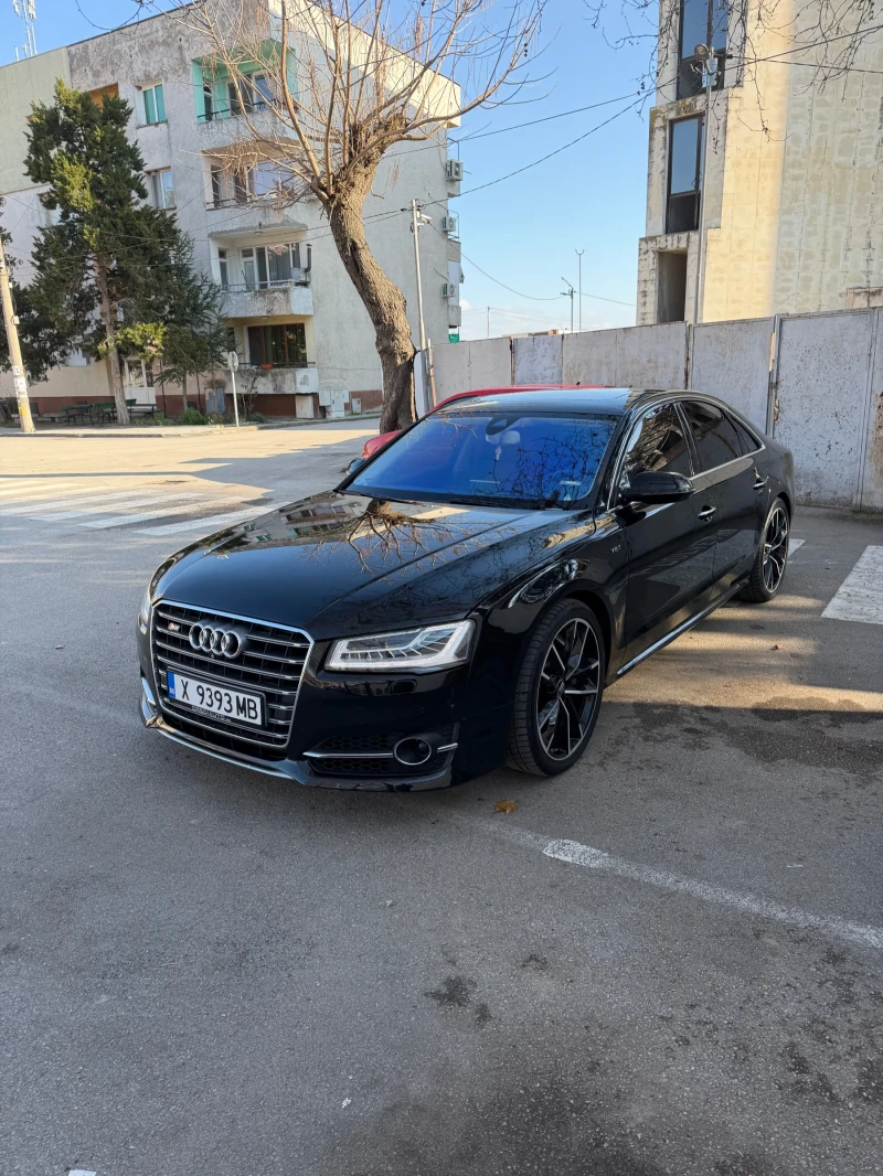 Audi S8 Plus