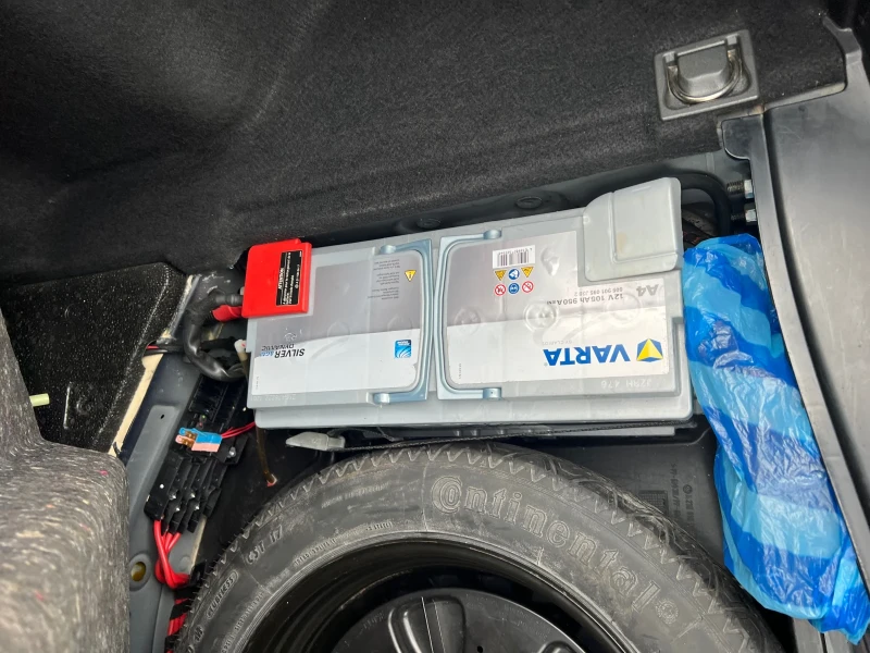 Mercedes-Benz E 270, снимка 10 - Автомобили и джипове - 53275237