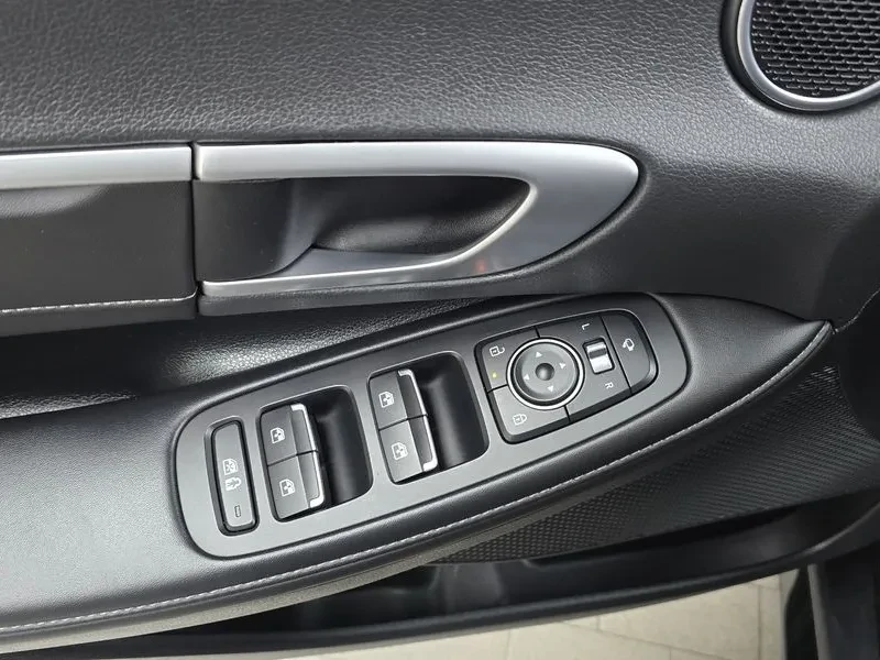 Hyundai Sonata The Edge (Dn8) 2.0 Lpg (Rental Car) Business 1, снимка 17 - Автомобили и джипове - 55061150