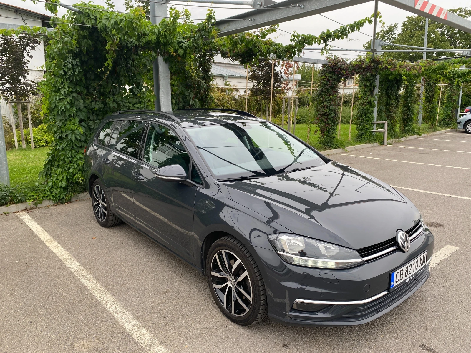 VW Golf Variant 2.0TDI DSG - изображение 3