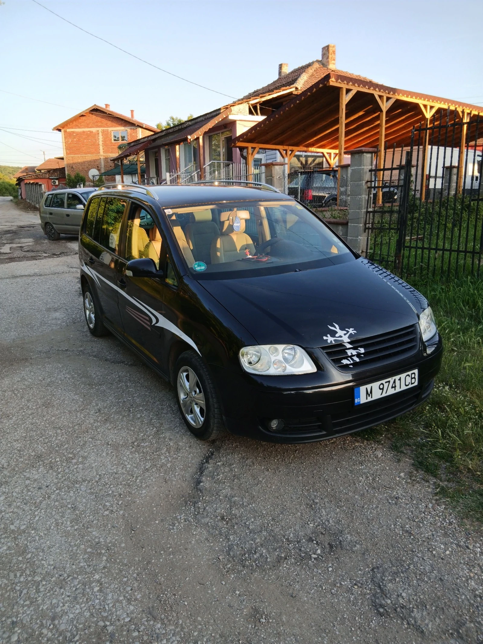 VW Touran 1 - изображение 3