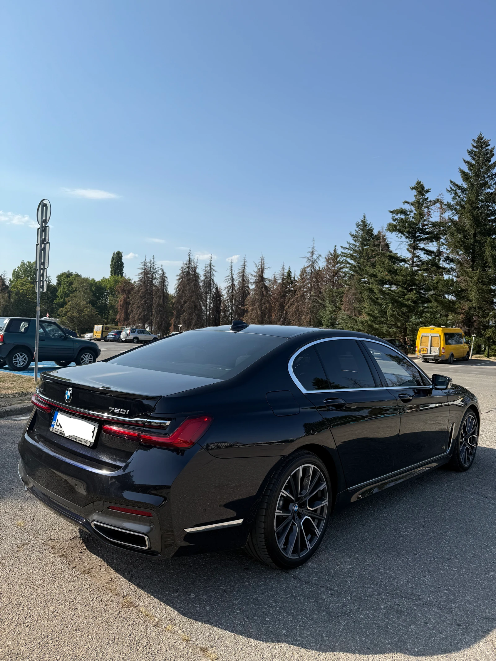 BMW 750 i xDrive - изображение 4