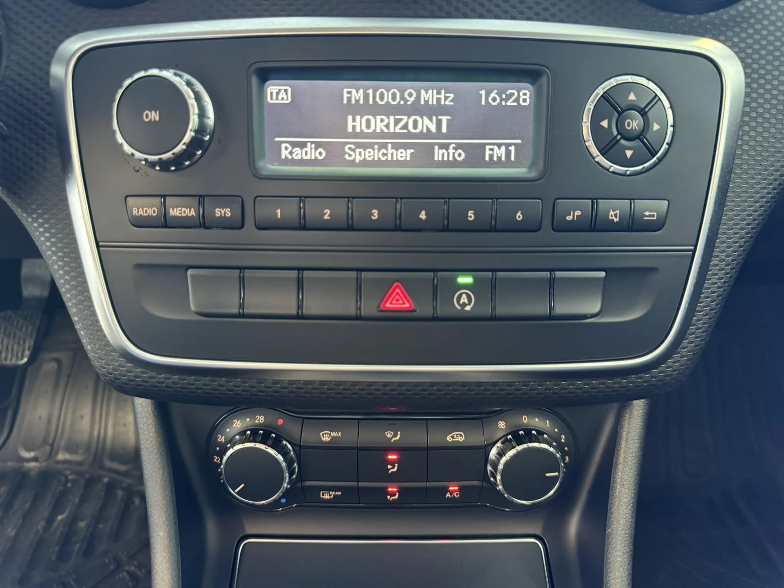 Mercedes-Benz A 160 CDI  | Mobile.bg   12