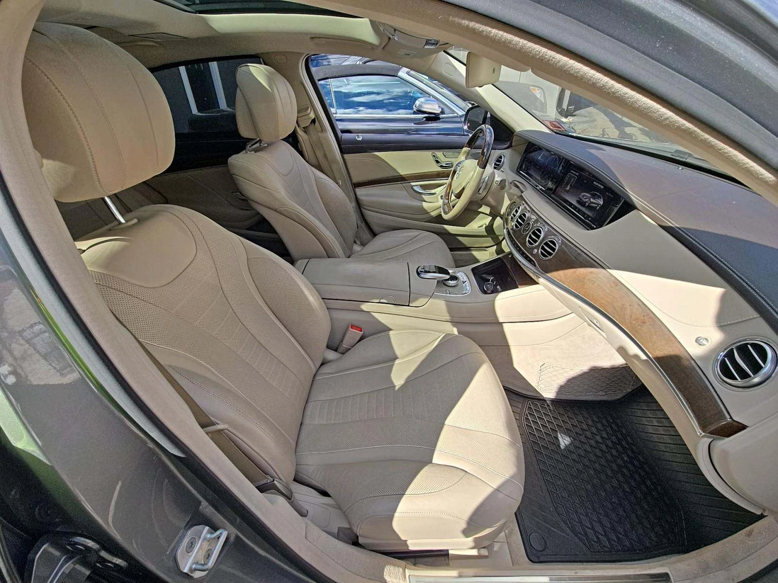 Mercedes-Benz S 550 4MATIC* BURMESTER* DISTRONIC+ * ЩОРИ* KEYLESS - изображение 9