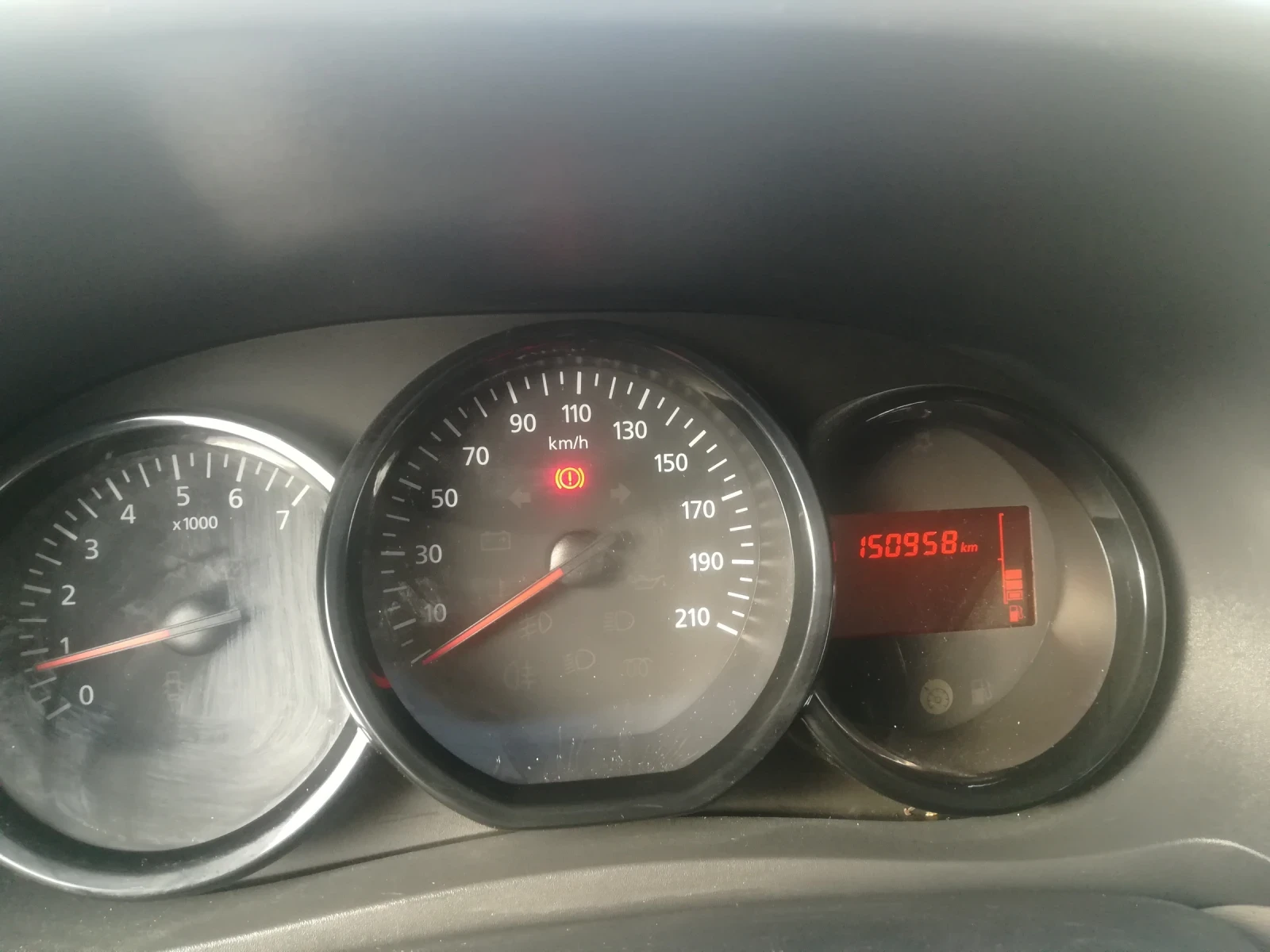 Dacia Dokker 1.6 - изображение 2