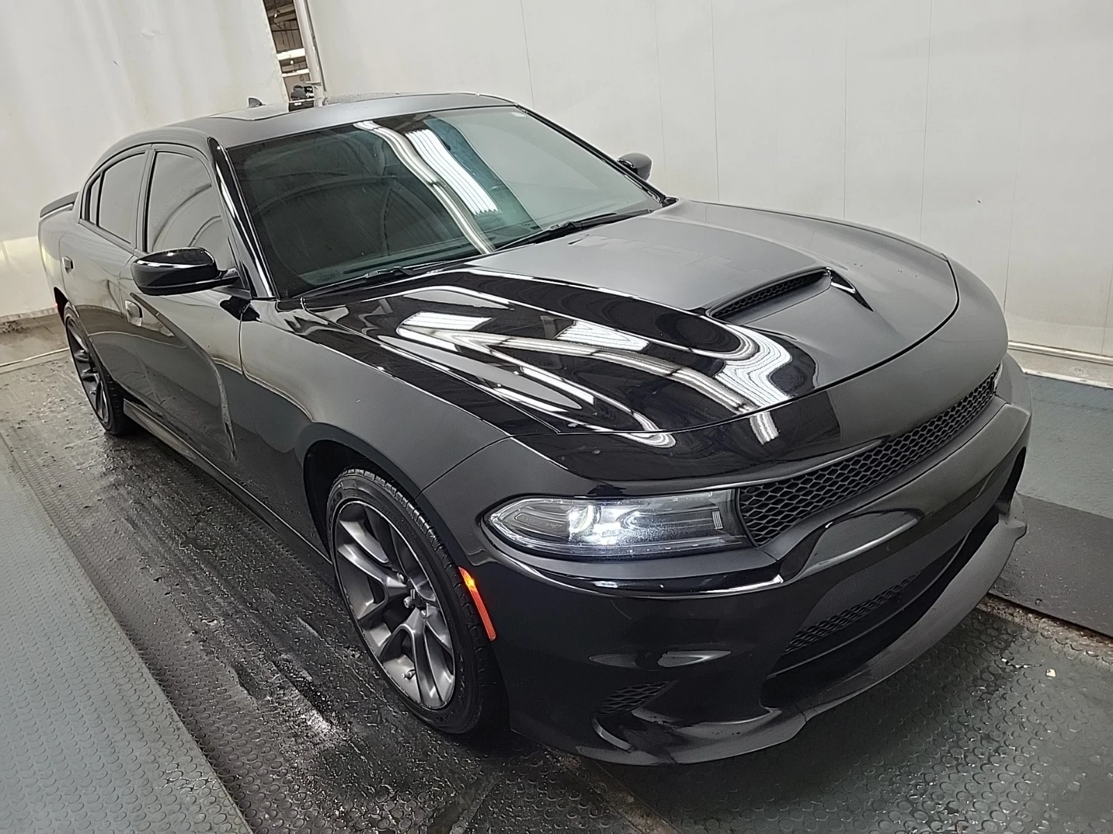 Dodge Charger R/T DAYTONA * * CARFAX * * АВТО КРЕДИТ * *  - изображение 3