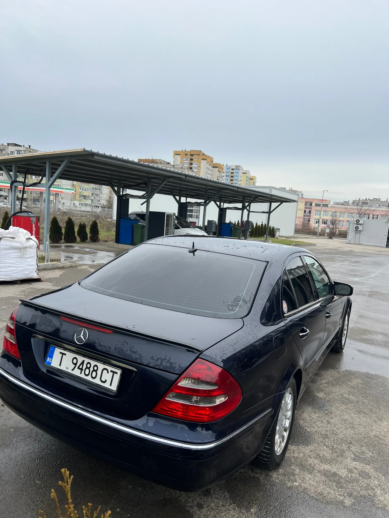 Mercedes-Benz E 270  - изображение 8