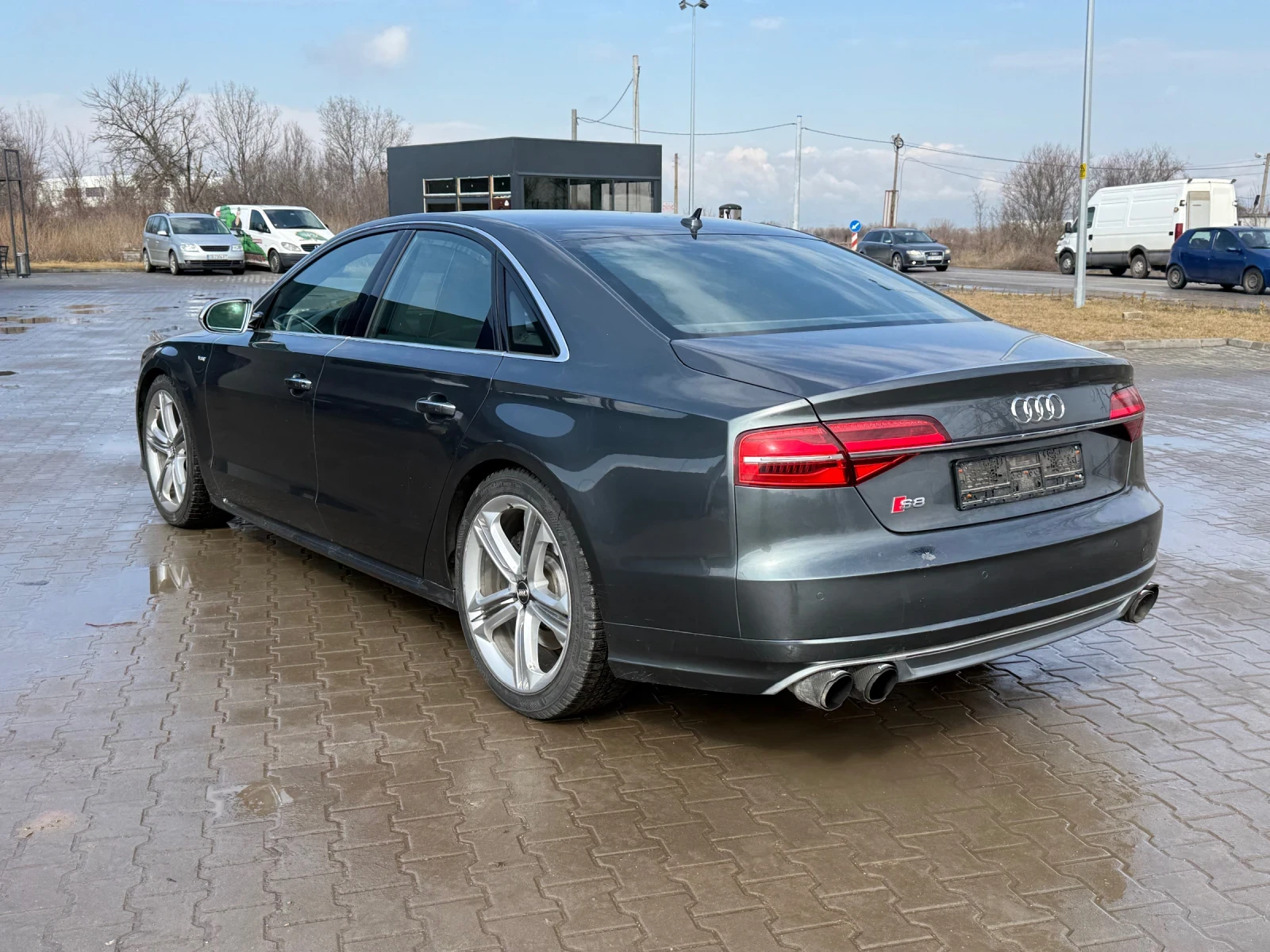 Audi S8 4.0TFSI/MATRIX/BOSE - изображение 5