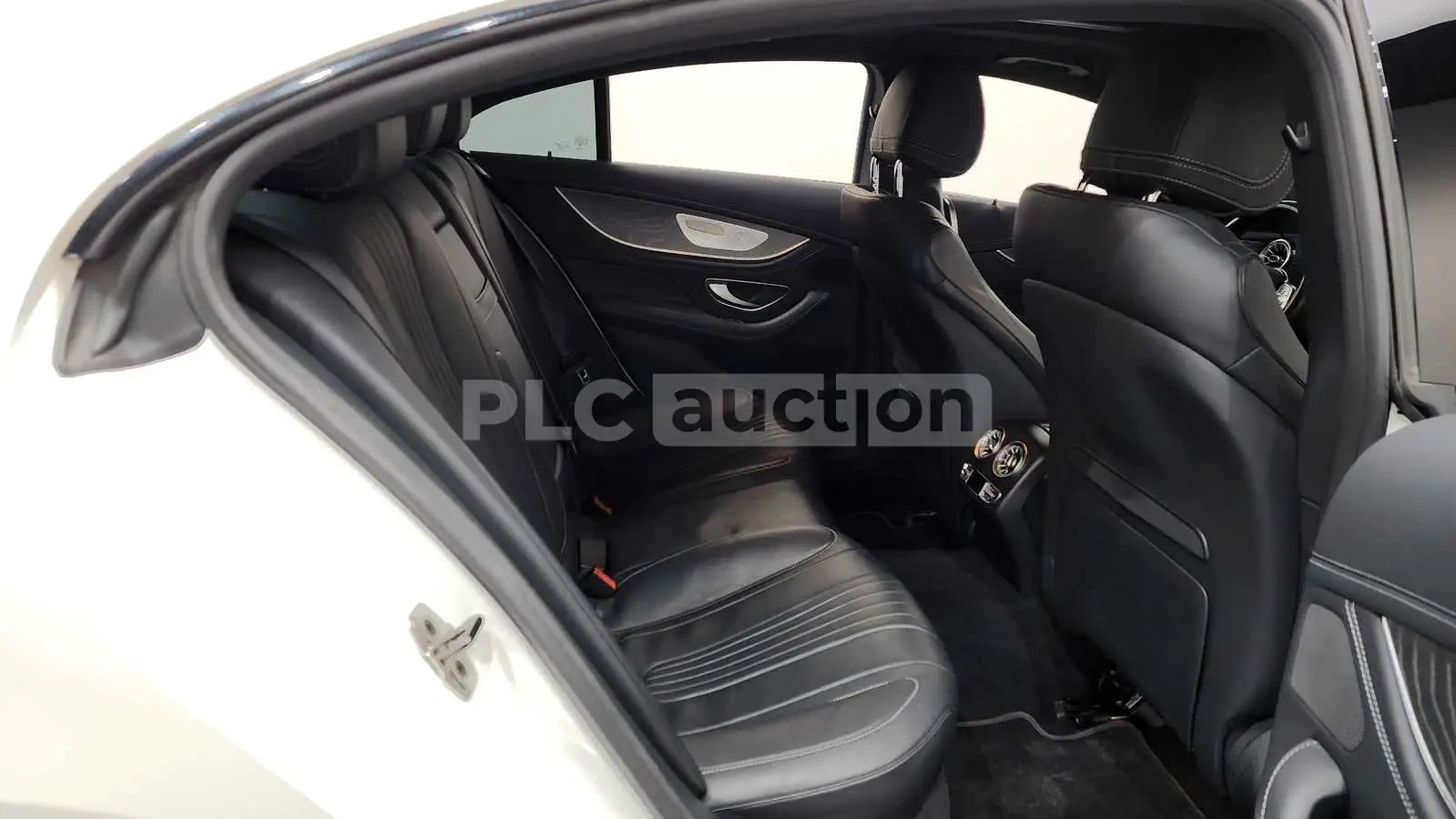 Mercedes-Benz CLS 450 2021* 63 AMG OPTIK* BURMASTER* HEAD-UP* AMBIENT* 9, снимка 15 - Автомобили и джипове - 53965259