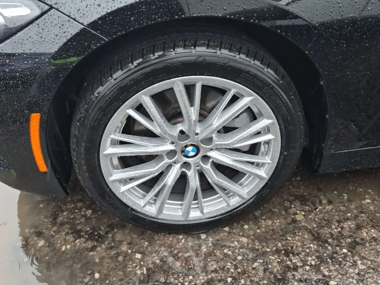 BMW 330 I XDRIVE| PANO| ПАМЕТ| 2 КЛЮЧА| CARFAX, снимка 5 - Автомобили и джипове - 54084658