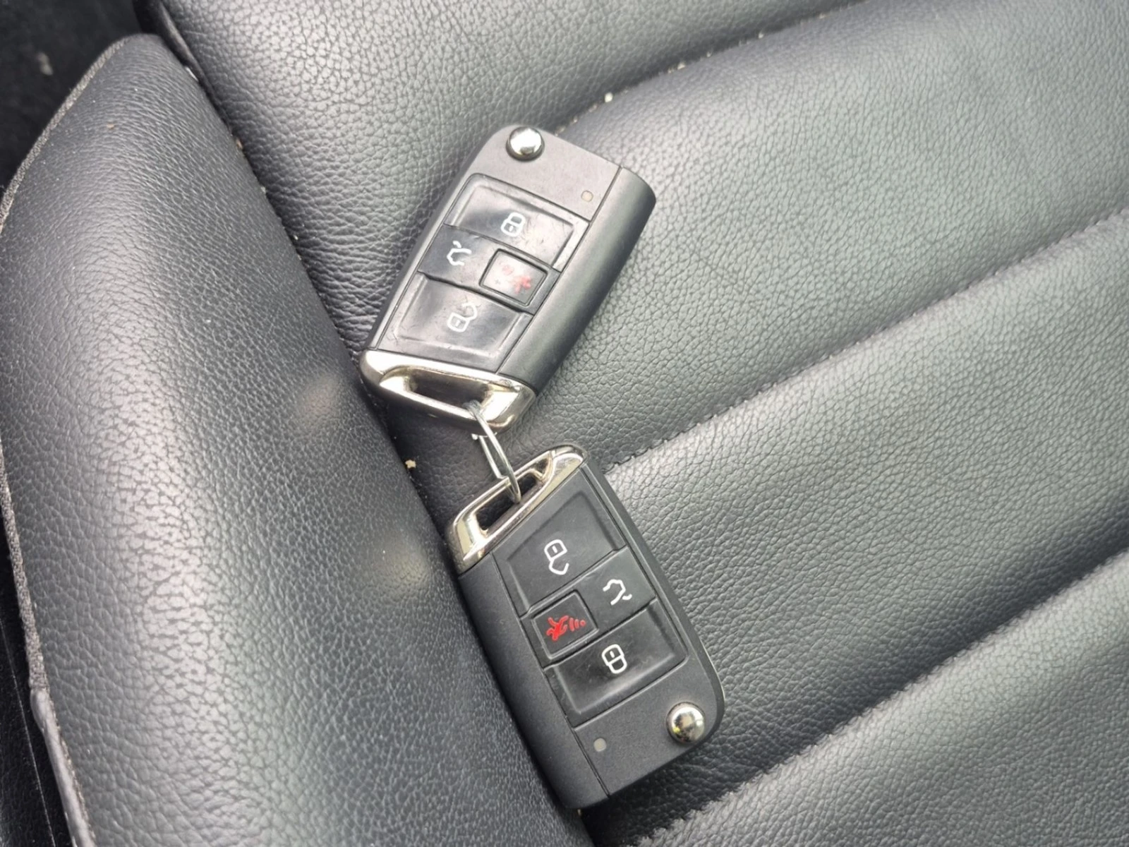 VW Golf 7.5 * HighLine * Кожа* Discovery Pro* (ЦЕНА ДО БГ), снимка 9 - Автомобили и джипове - 54393906