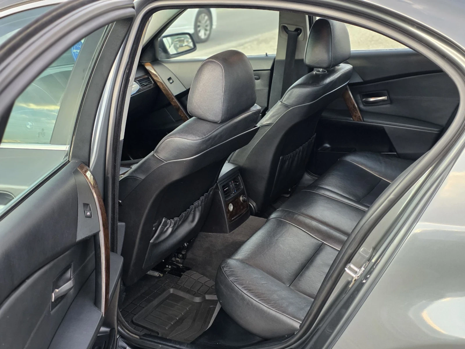 BMW 530 3.0D 231 k.c. Лизинг, снимка 10 - Автомобили и джипове - 54430352