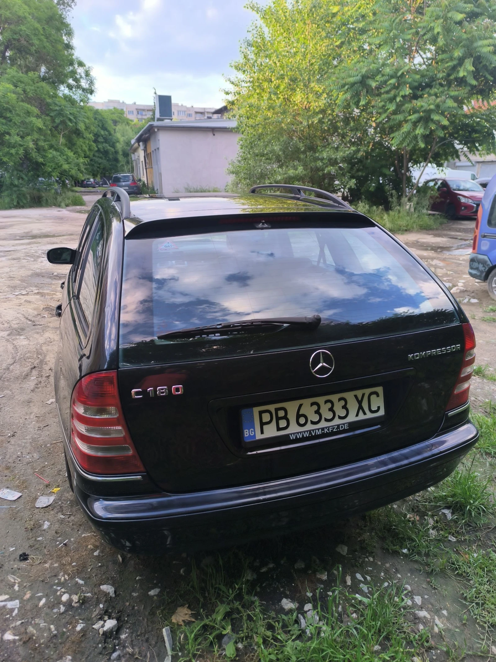 Mercedes-Benz C 180 Kompressor, снимка 4 - Автомобили и джипове - 54682424