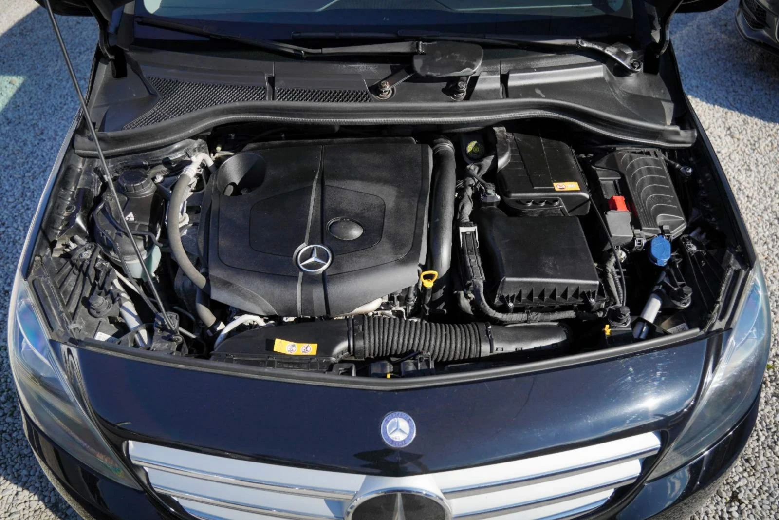 Mercedes-Benz B 220 2014, снимка 6 - Автомобили и джипове - 54846532