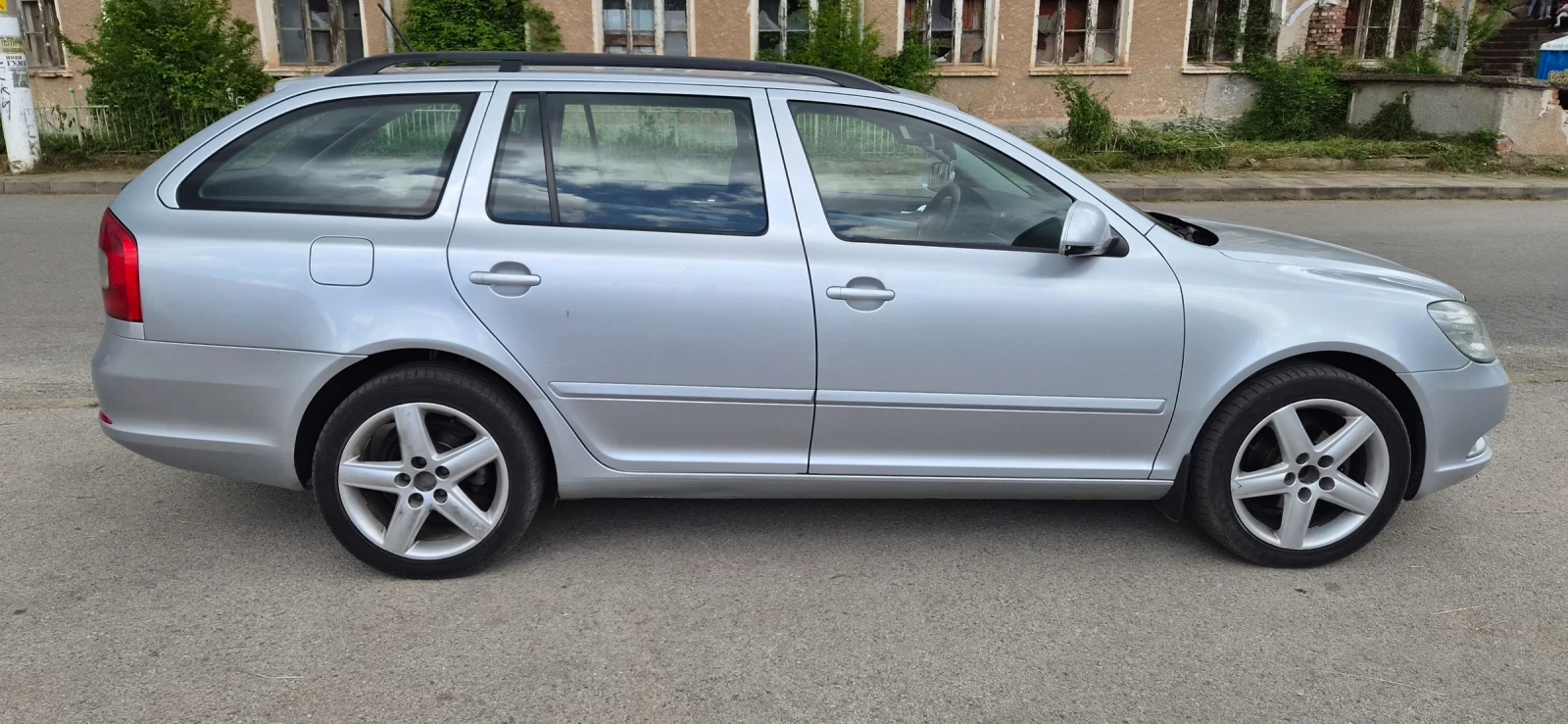 Skoda Octavia, снимка 6 - Автомобили и джипове - 54928463