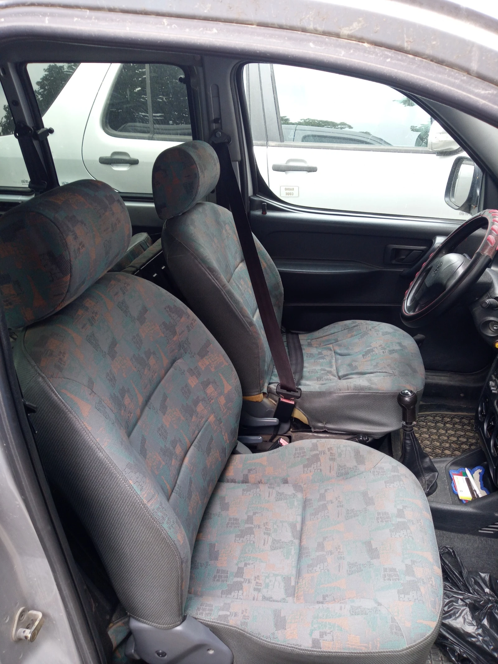 Peugeot Partner ranch, снимка 14 - Автомобили и джипове - 54955745